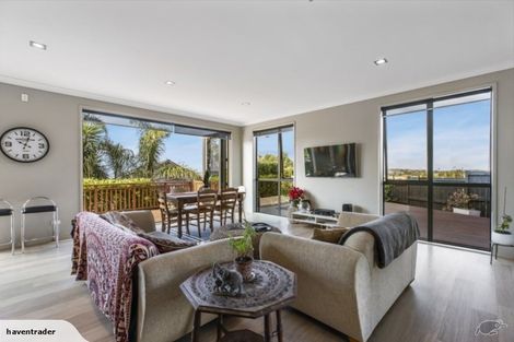 Photo of property in 34 Manhattan Rise, Orewa, 0931