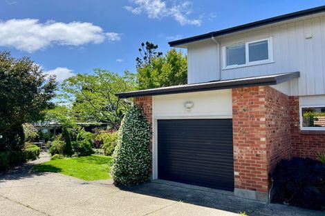 Photo of property in 1/29 Pupuke Road, Takapuna, Auckland, 0622