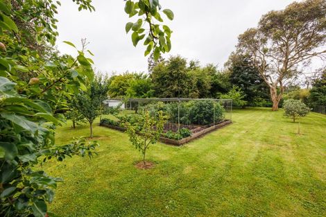 Photo of property in 329 Makirikiri Road, Crofton, Marton, 4787