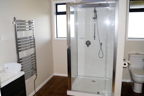 Photo of property in 10 Montrose Road, Kerikeri, 0293