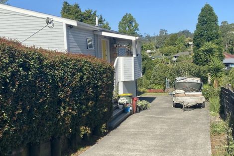 Photo of property in 52 Stillwater Crescent, Stillwater, Silverdale, 0993