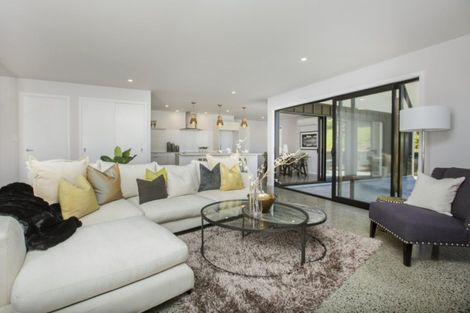 Photo of property in 18 Laly Haddon Place, Matakana, 0985