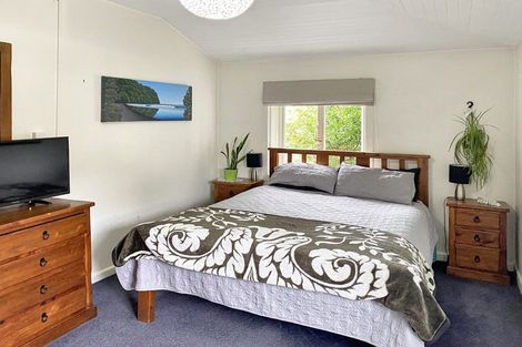Photo of property in 26 Collingwood Street, New Brighton, Christchurch, 8061