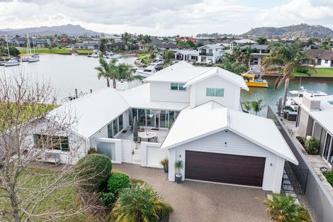 Photo of property in 30 Arawa Lane, Whitianga, 3510