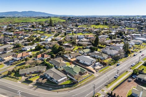 Photo of property in 1/1150 Bank Street, Te Awamutu, 3800