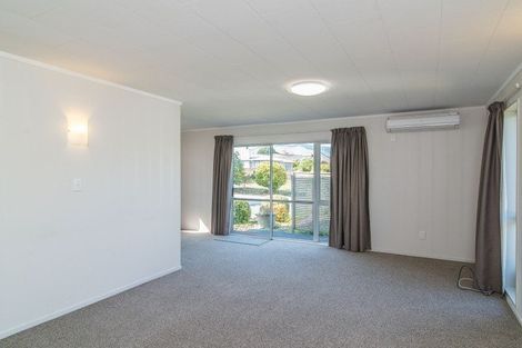 Photo of property in 11a Graham Grove, Waikanae, 5036