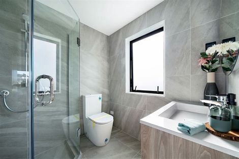 Photo of property in 18 Cirrus Way, Ranui, Auckland, 0612