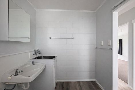 Photo of property in 46 Awamutu Grove, Waiwhetu, Lower Hutt, 5010