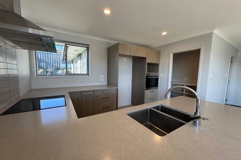 Photo of property in 1 Cascade Way, Omokoroa, 3114