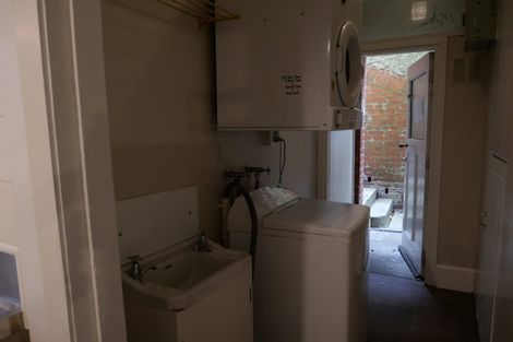 Photo of property in 84a Salamanca Road, Kelburn, Wellington, 6012