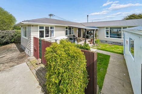 Photo of property in 55 Tyrone Street, Belfast, Christchurch, 8051