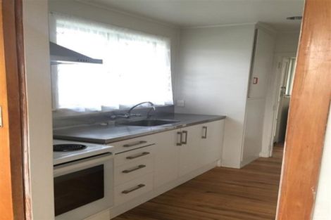 Photo of property in 36 Bond Crescent, Forrest Hill, Auckland, 0620