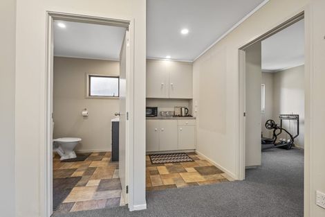 Photo of property in 18 Mccarthy Street, Hawera, 4610