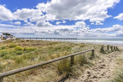 Photo of property in 33 Union Street, New Brighton, Christchurch, 8061