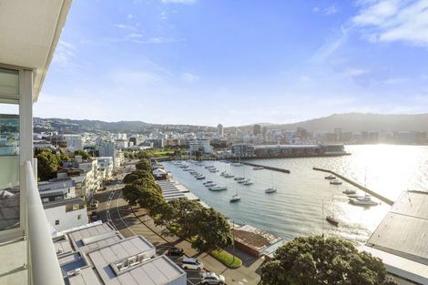 Photo of property in Dorchester Apartments, 144 Oriental Parade, Oriental Bay, Wellington, 6011