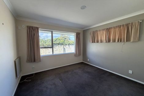 Photo of property in 318 Te Moana Road, Waikanae, 5036