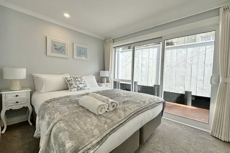 Photo of property in 7b Garadice Road, Rothesay Bay, Auckland, 0630