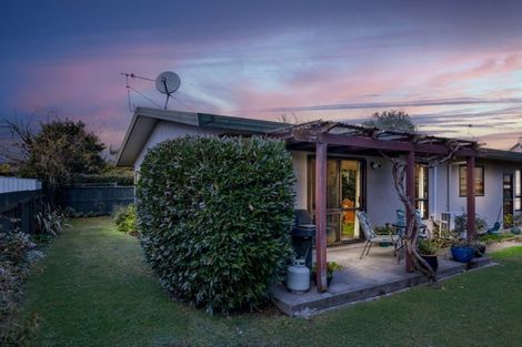 Photo of property in 18b Middle Road, Havelock North, 4130