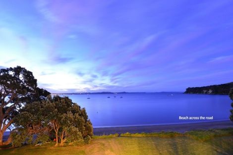Photo of property in 55 Tindalls Bay Road, Tindalls Beach, Whangaparaoa, 0930