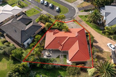 Photo of property in 7 Louvain Place, Greenhithe, Auckland, 0632