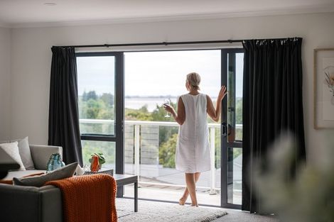 Photo of property in 32b Waipuna Grove, Welcome Bay, Tauranga, 3112