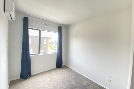 Photo of property in 6 Desalt Drive, Hobsonville, Auckland, 0616