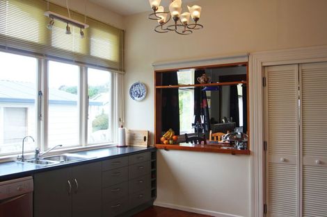 Photo of property in 82 Eden Street, Oamaru, 9400