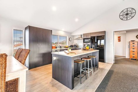 Photo of property in 910b Papamoa Beach Road, Papamoa Beach, Papamoa, 3118