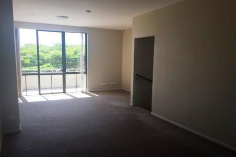 Photo of property in 4 Opito Way, East Tamaki, Auckland, 2013
