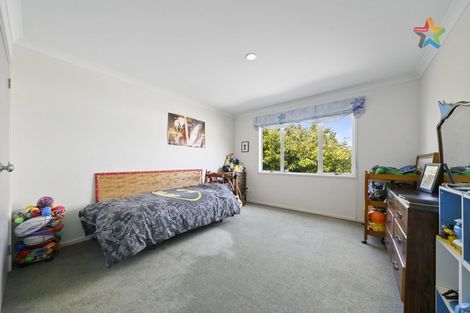 Photo of property in 41 Arahiwi Grove, Tirohanga, Lower Hutt, 5010