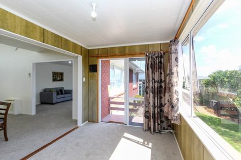 Photo of property in 4 Parsons Street, Vogeltown, New Plymouth, 4310