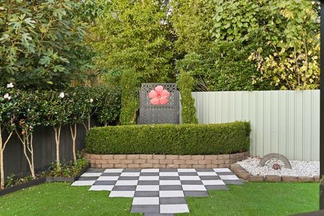 Photo of property in 13 Makepeace Place, Flagstaff, Hamilton, 3210