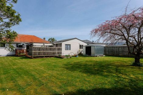 Photo of property in 49 Barraud Street, Dannevirke, 4930