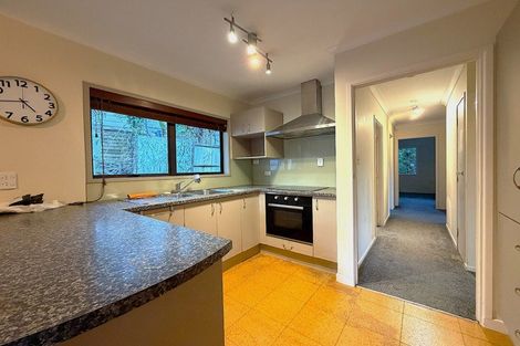Photo of property in 52 Hiwihau Place, Glenfield, Auckland, 0629