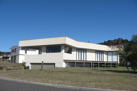 Photo of property in 3 Rowena Crescent, Motuoapa, 3382