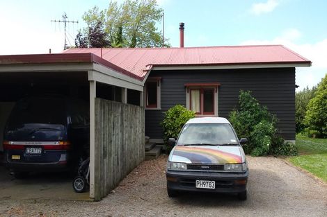 Photo of property in 325 Kumeroa Road, Kumeroa, Woodville, 4997