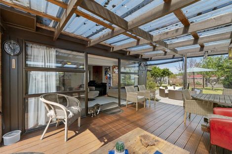 Photo of property in 20 Lee Street, Te Puke, 3119