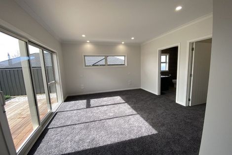 Photo of property in 8 Dinneen Close, Frimley, Hastings, 4120