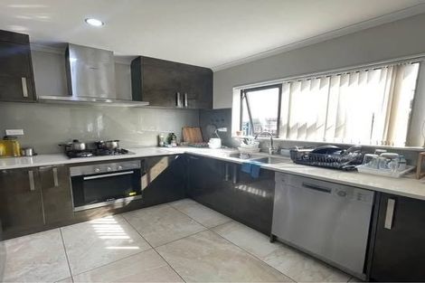 Photo of property in 14a Elliot Street, Howick, Auckland, 2014