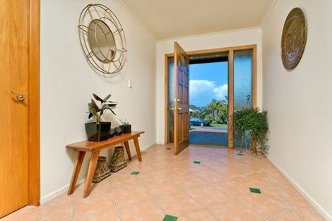 Photo of property in 3 Egret Court, Unsworth Heights, Auckland, 0632