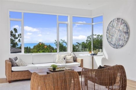 Photo of property in 1/56 Castor Bay Road, Castor Bay, Auckland, 0620