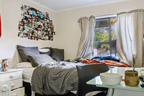 Photo of property in 33b Lochee Road, Upper Riccarton, Christchurch, 8041