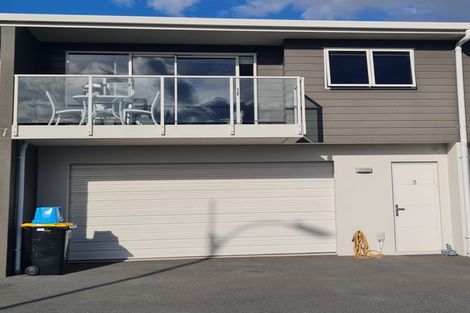 Photo of property in 80c Market Place, Papamoa Beach, Papamoa, 3118