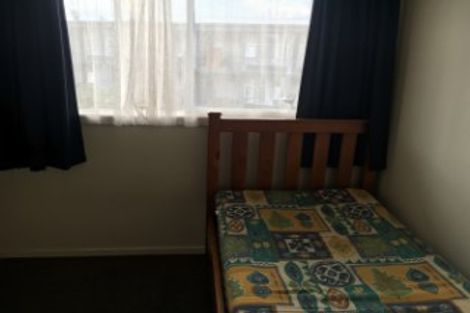 Photo of property in 8/3 Tralee Place, Hillcrest, Hamilton, 3216