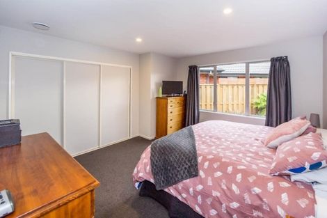 Photo of property in 37 Beechwood Drive, Northwood, Christchurch, 8051