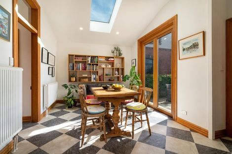 Photo of property in 32 Pacific Street, Roslyn, Dunedin, 9010