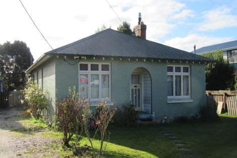 Photo of property in 6 Massey Street, Waimate, 7924