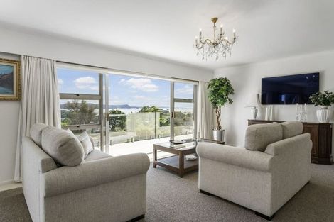 Photo of property in 76 Marellen Drive, Red Beach, 0932