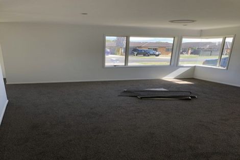 Photo of property in 14 Raphoe Road, Flat Bush, Auckland, 2019