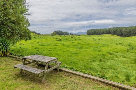 Photo of property in 72 Toi Street, Otaki Beach, Otaki, 5512